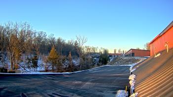 Weather camera view of Rockland County Highway Garage.