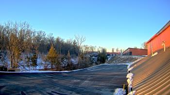 Weather camera view of Rockland County Highway Garage.