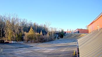 Weather camera view of Rockland County Highway Garage.