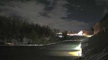 Weather camera view of Rockland County Highway Garage.