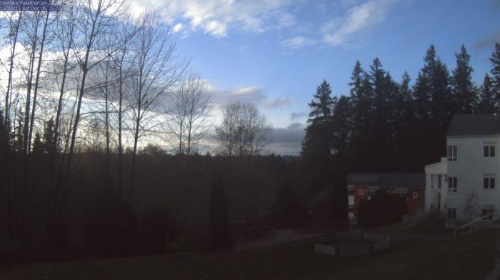 Weather camera view of The Overlake School.
