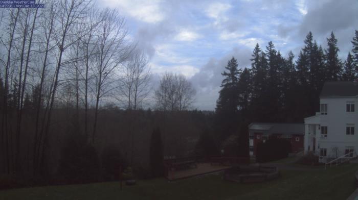 Weather camera view of The Overlake School.