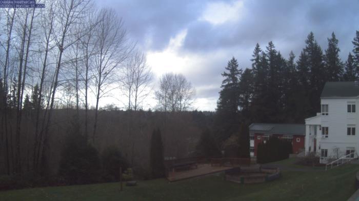 Weather camera view of The Overlake School.