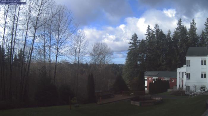 Weather camera view of The Overlake School.