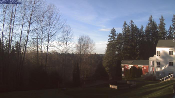 Weather camera view of The Overlake School.