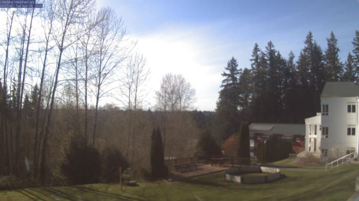 Weather camera view of The Overlake School.