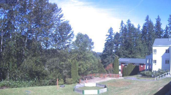 Weather camera view of The Overlake School.