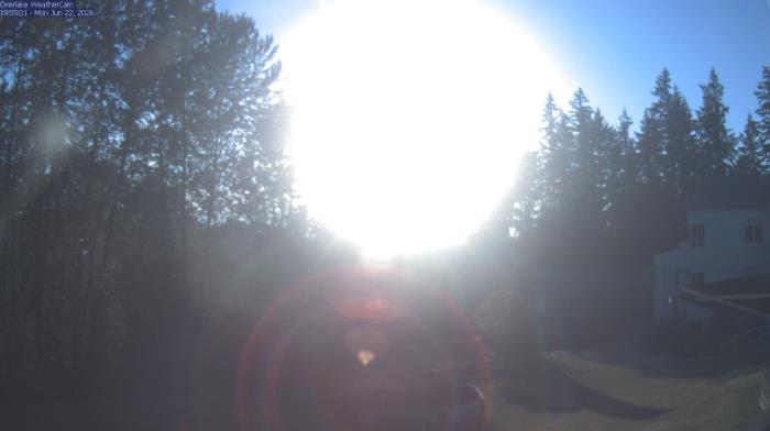 Weather camera view of The Overlake School.