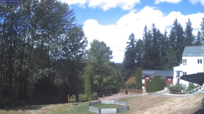 Weather camera view of The Overlake School.