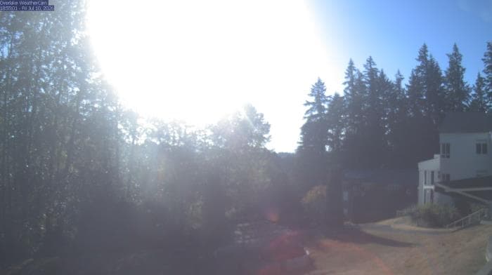 Weather camera view of The Overlake School.