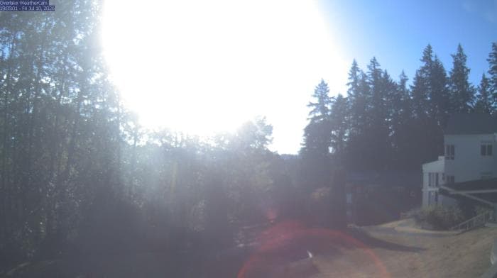 Weather camera view of The Overlake School.