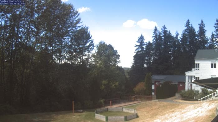 Weather camera view of The Overlake School.