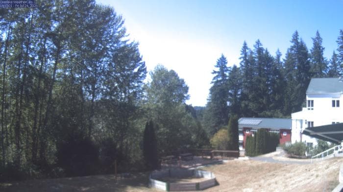 Weather camera view of The Overlake School.