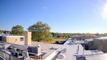 Weather camera view of Riverhead MS.