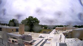 Weather camera view of Riverhead MS.