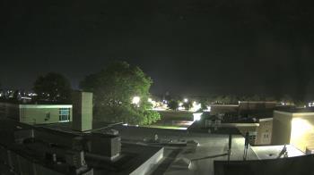 Weather camera view of Riverhead MS.