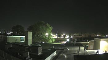 Weather camera view of Riverhead MS.