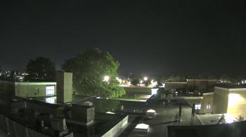 Weather camera view of Riverhead MS.