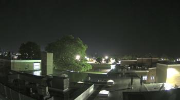 Weather camera view of Riverhead MS.