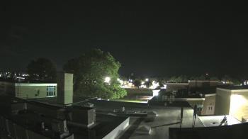 Weather camera view of Riverhead MS.