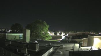 Weather camera view of Riverhead MS.