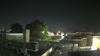 Weather camera view of Riverhead MS.