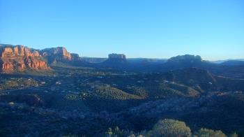 Weather camera view of Aeron Networks - Sedona Airport.