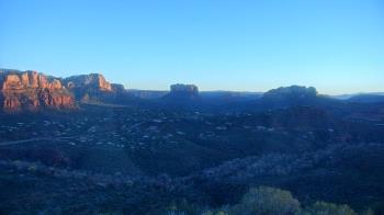Weather camera view of Aeron Networks - Sedona Airport.