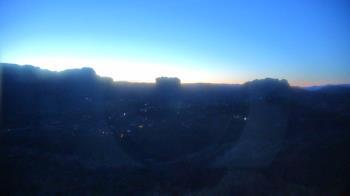 Weather camera view of Aeron Networks - Sedona Airport.