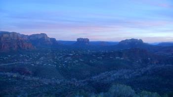 Weather camera view of Aeron Networks - Sedona Airport.