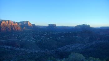 Weather camera view of Aeron Networks - Sedona Airport.