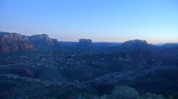 Weather camera view of Aeron Networks - Sedona Airport.