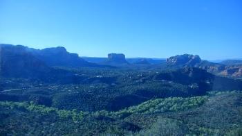 Weather camera view of Aeron Networks - Sedona Airport.