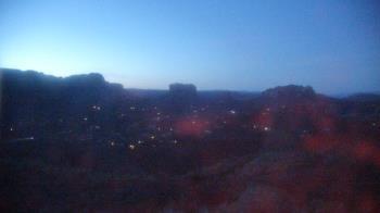 Weather camera view of Aeron Networks - Sedona Airport.