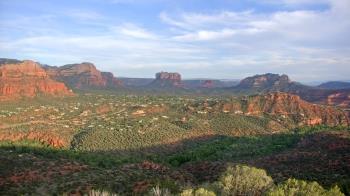 Weather camera view of Aeron Networks - Sedona Airport.
