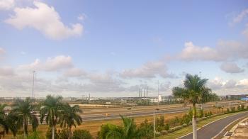 Weather camera view of Seagate.