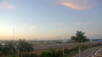 Weather camera view of Seagate.