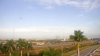 Weather camera view of Seagate.