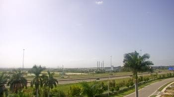 Weather camera view of Seagate.