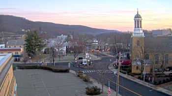 Weather camera view of Village of Suffern.