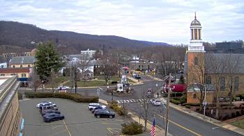 Weather camera view of Village of Suffern.