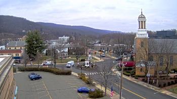 Weather camera view of Village of Suffern.
