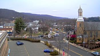 Weather camera view of Village of Suffern.