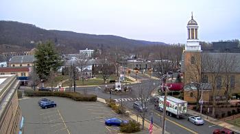 Weather camera view of Village of Suffern.