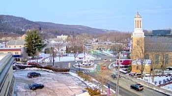 Weather camera view of Village of Suffern.