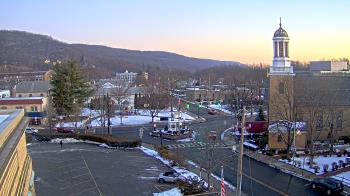 Weather camera view of Village of Suffern.