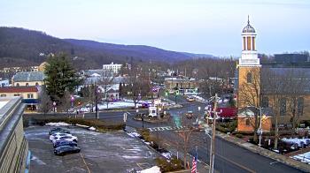 Weather camera view of Village of Suffern.