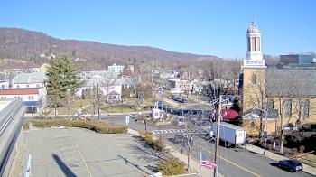 Weather camera view of Village of Suffern.