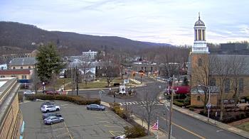 Weather camera view of Village of Suffern.