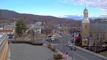 Weather camera view of Village of Suffern.